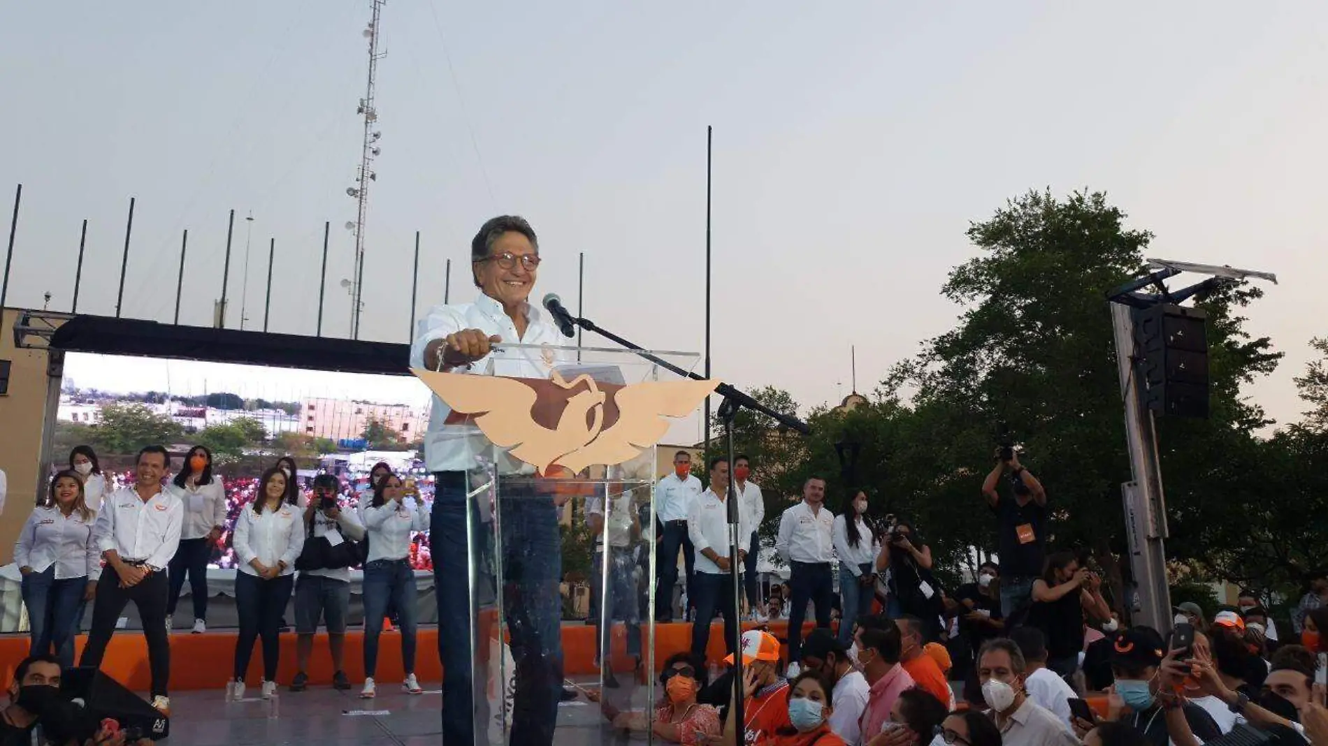 Juan José Frangie cierre de campaña